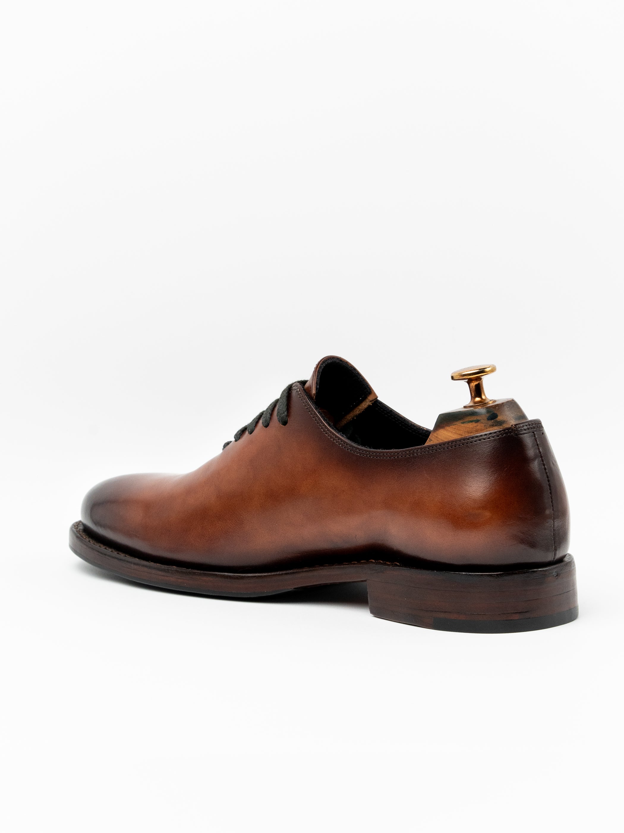 Wholecut Nut Brown