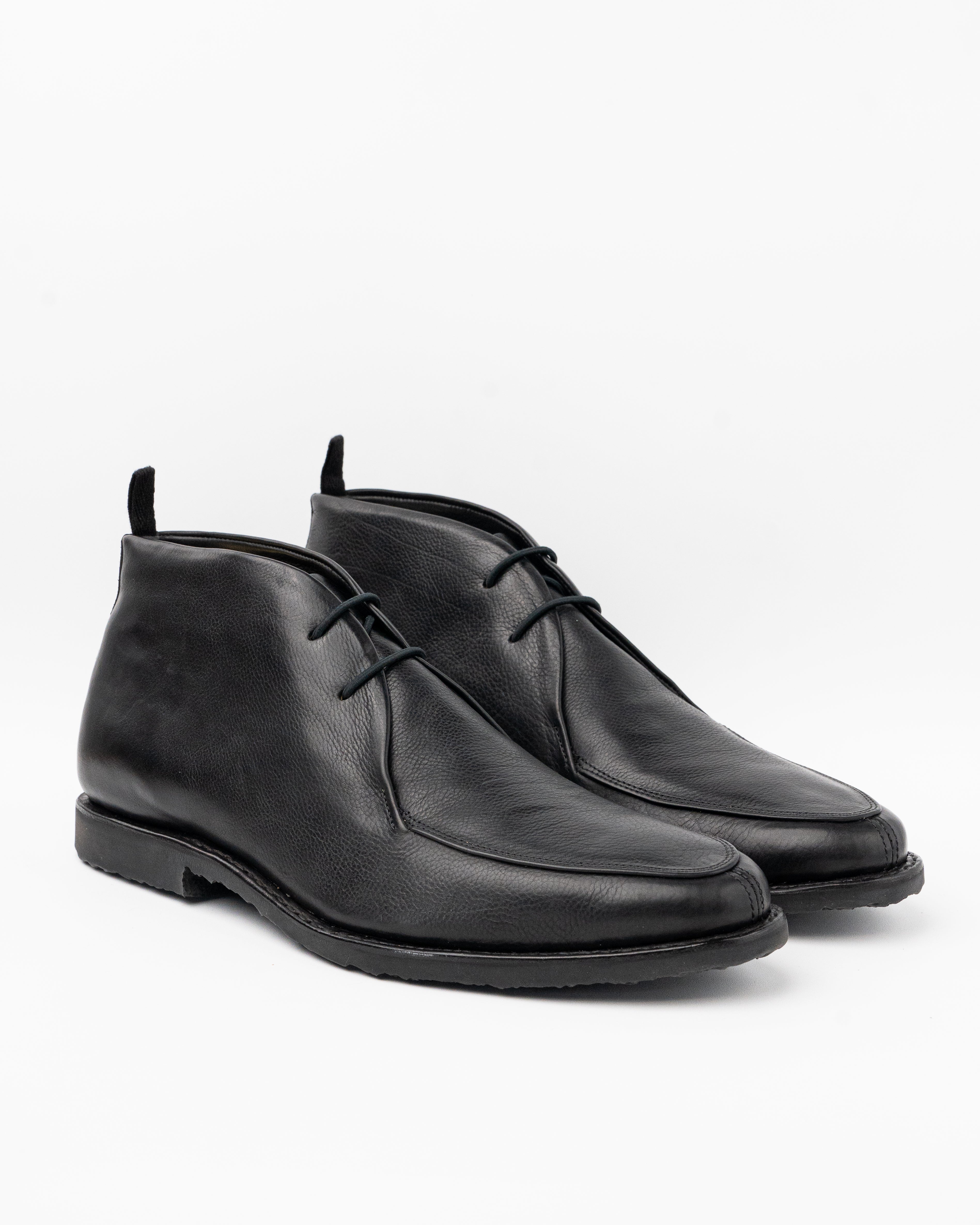 T4 Chukka Boot - Black
