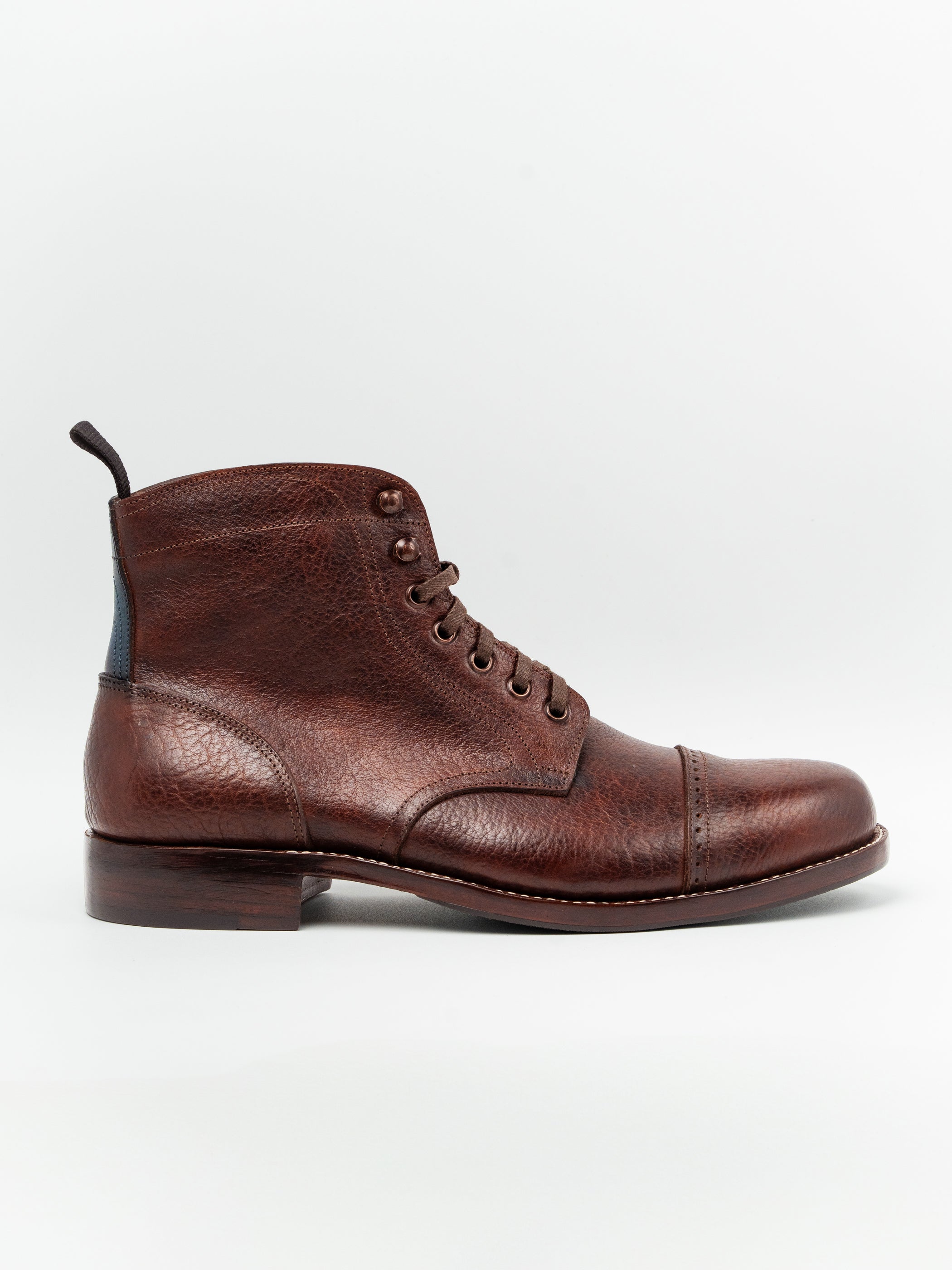 Field Boot Nut Brown Bison
