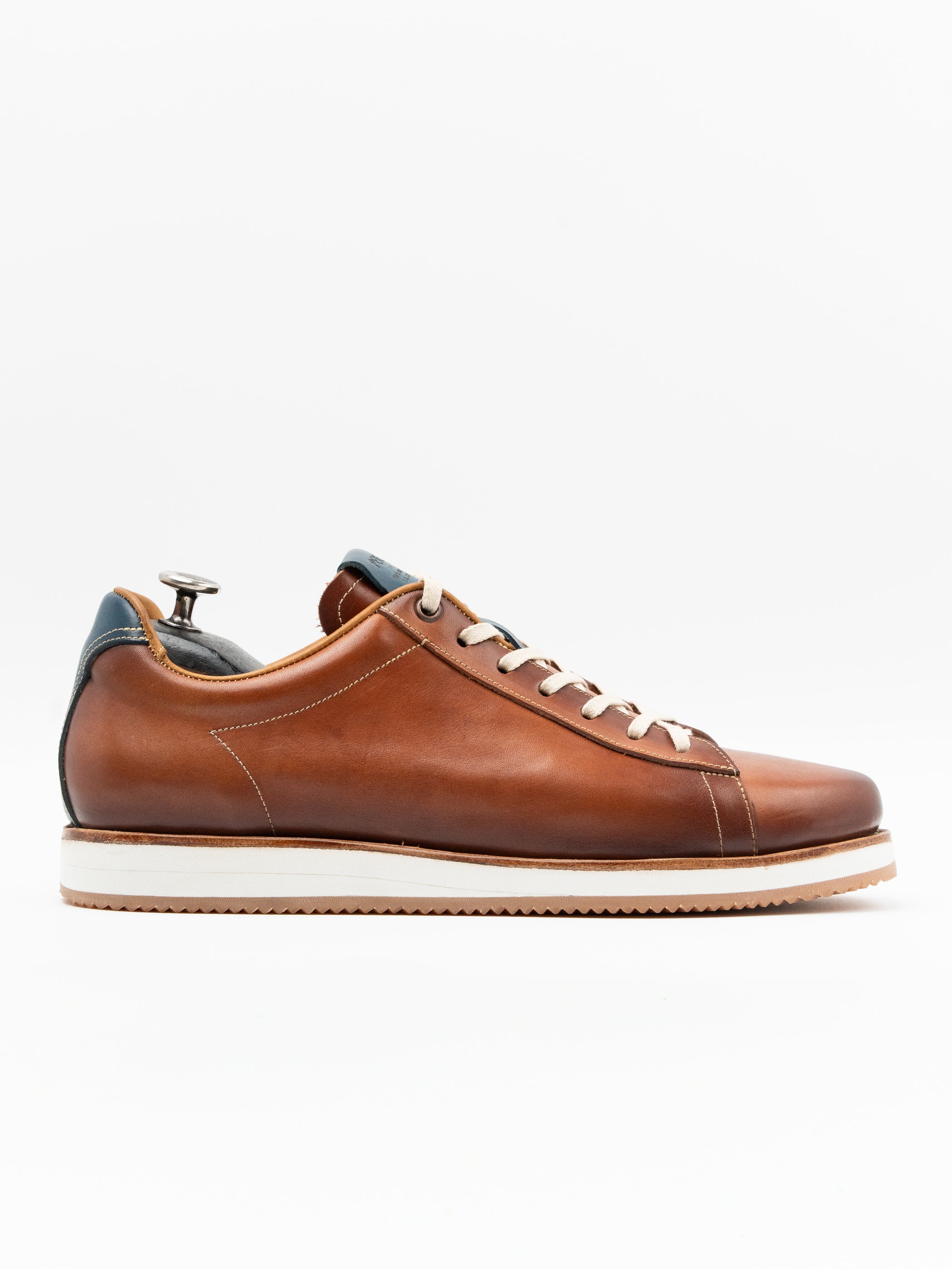 Verso Sneaker Whisky