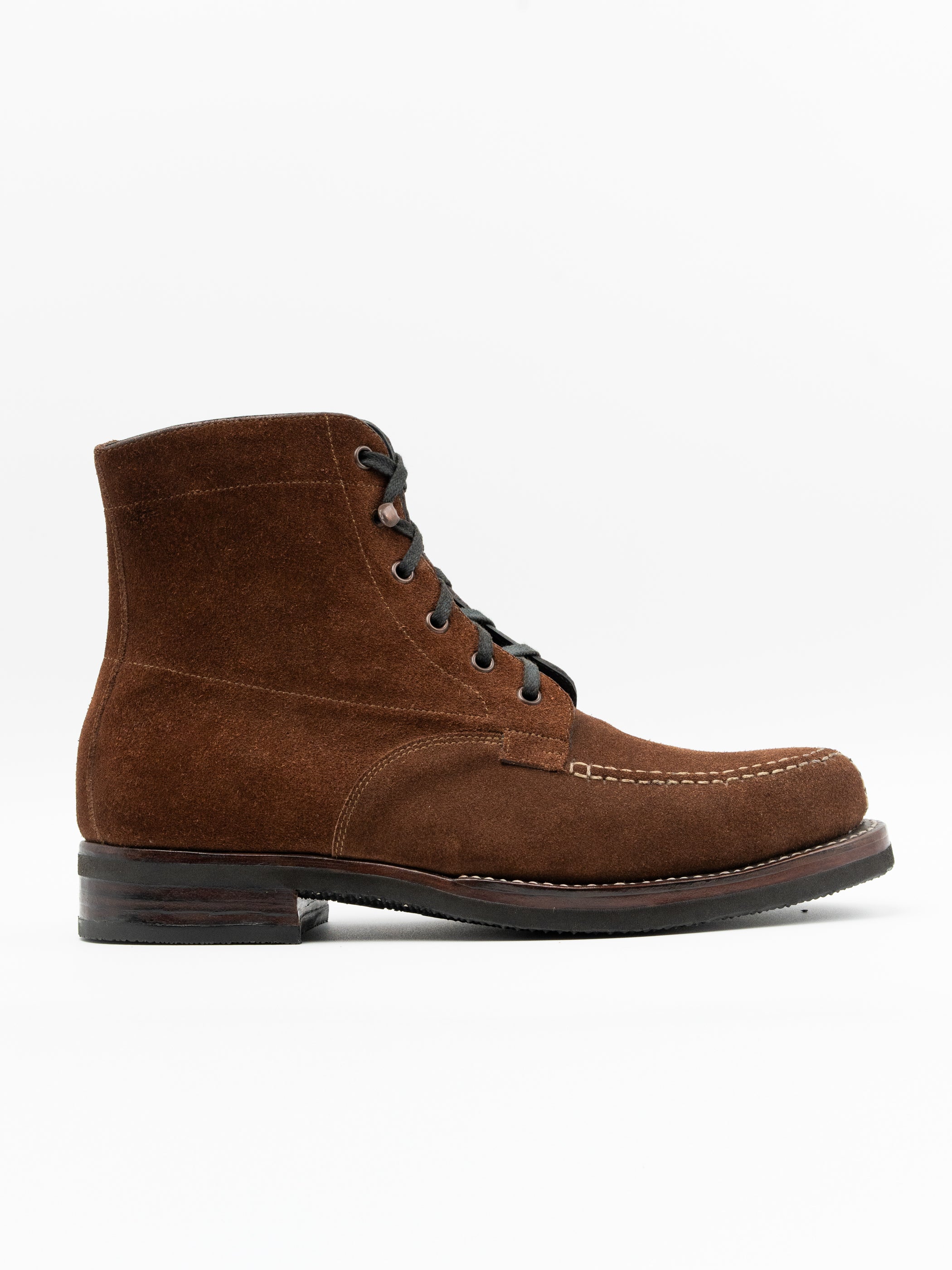 Split-Toe Boot Walnut Suede